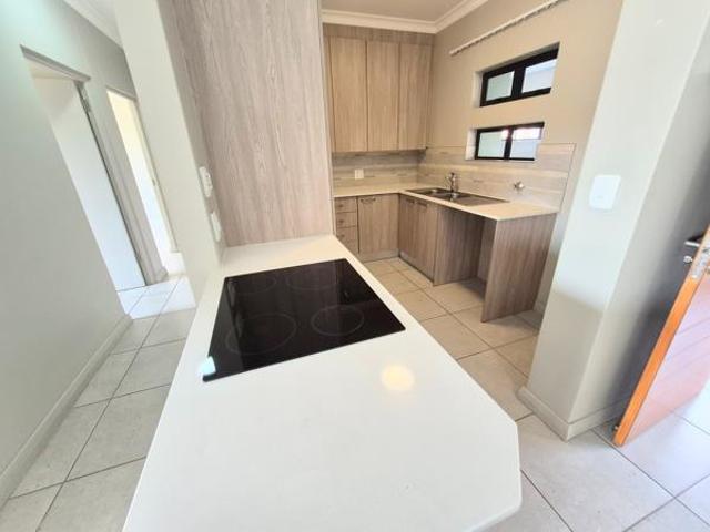 Apartment for rent in Waterkloof, Gauteng