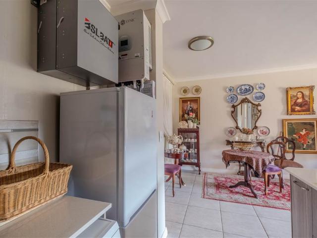 Apartment for sale in Waterkloof, Gauteng