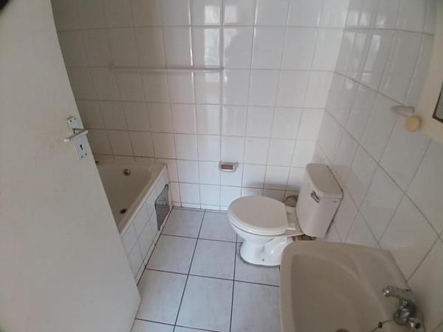 Apartment for rent in Waterkloof, Gauteng