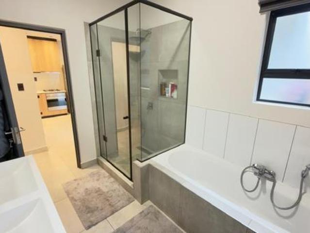 Apartment for rent in Waterkloof, Gauteng