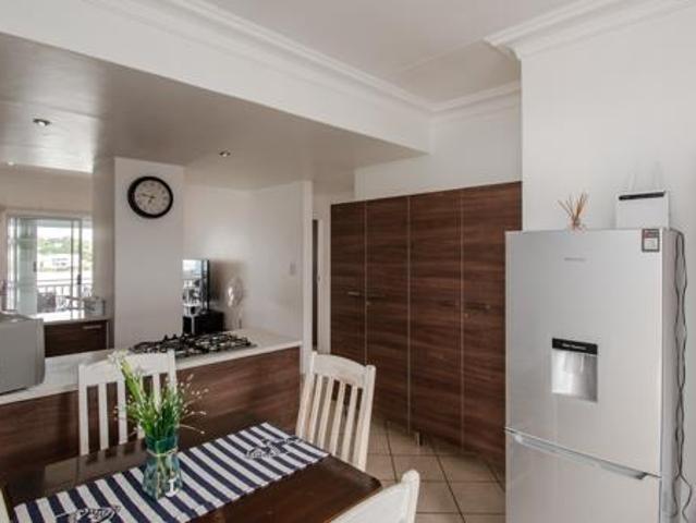 Apartment for rent in Waterkloof, Gauteng