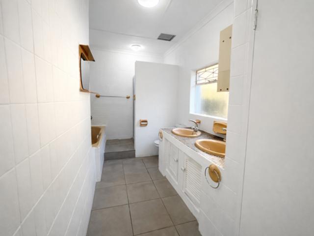 Apartment for rent in Waterkloof, Gauteng