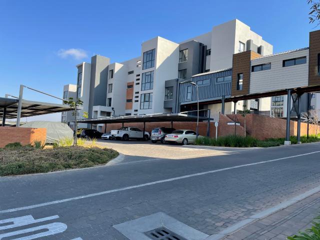 Apartment for sale in Waterkloof, Gauteng