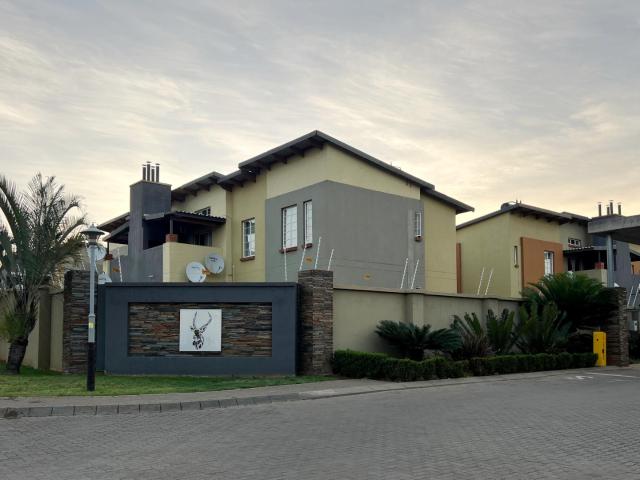 Apartment for sale in Tlhabane, North West
