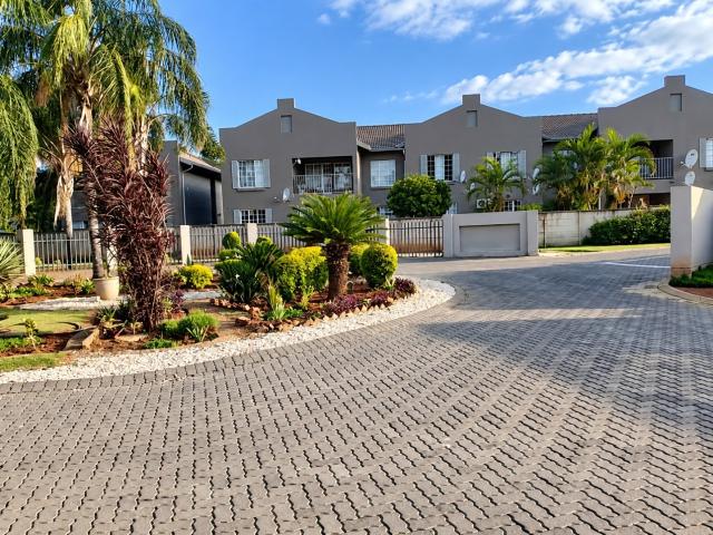 Apartment for sale in Tlhabane, North West