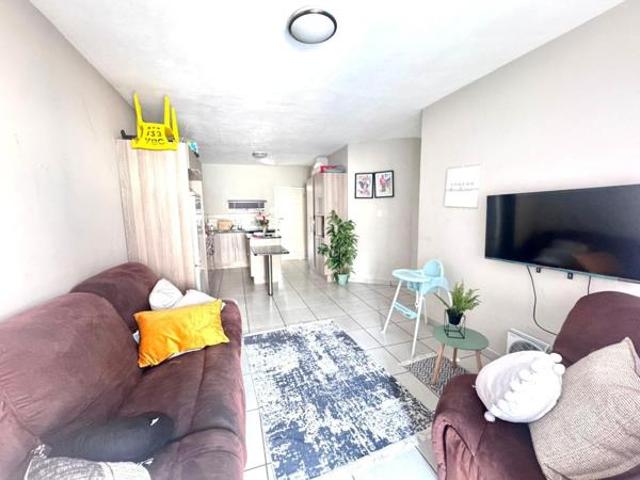 Apartment for sale in Tlhabane, North West