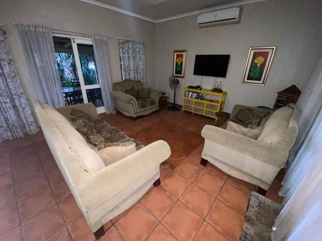 Apartment for sale in Tlhabane, North West