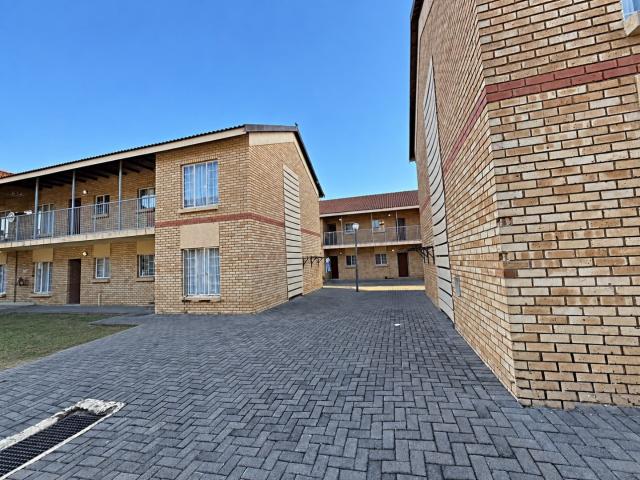 Apartment for sale in Tlhabane, North West