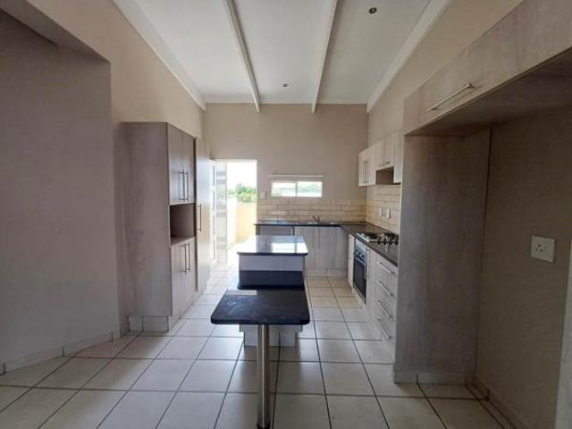 Apartment for sale in Tlhabane, North West