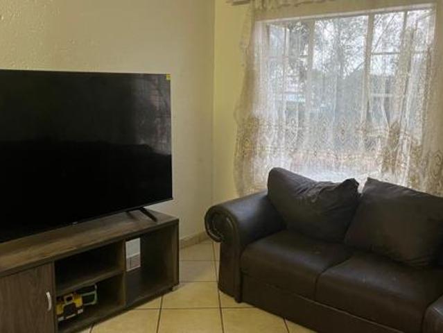 Apartment for sale in Tlhabane, North West