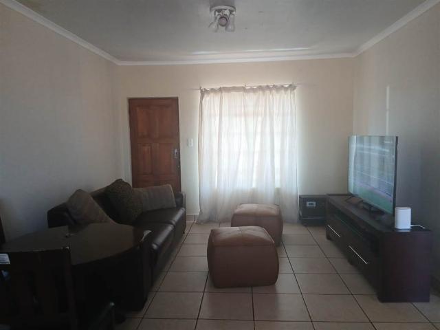 Apartment for sale in Tlhabane, North West