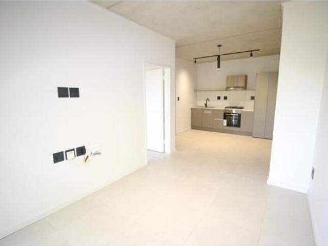 Apartment for rent in Waterkloof, Gauteng