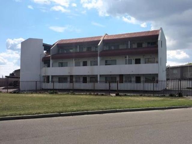 Apartment for sale in Lejweleputswa, Free State