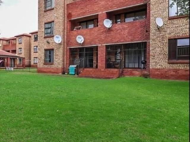 Apartment for rent in Nooitgedacht, Gauteng