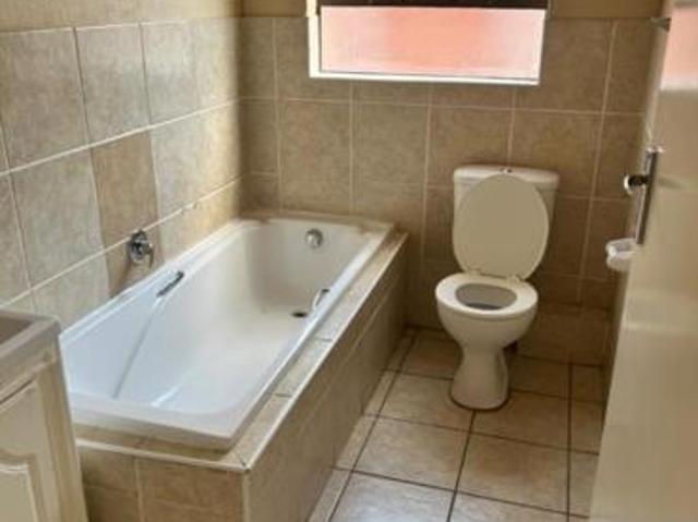 Apartment for rent in West Rand Garden estates, Westonaria Local Municipality