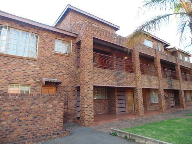 Apartment for rent in Nooitgedacht, Gauteng