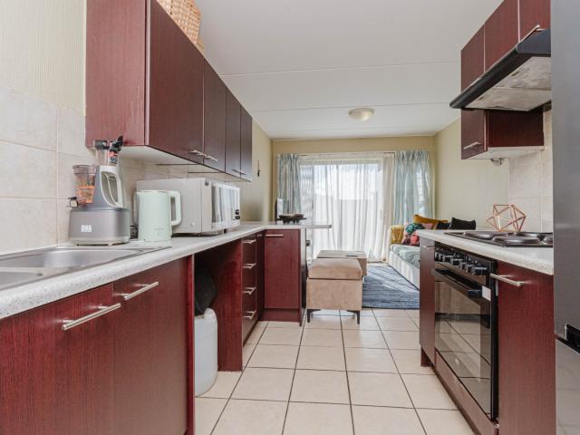 Apartment for sale in Nooitgedacht, Gauteng