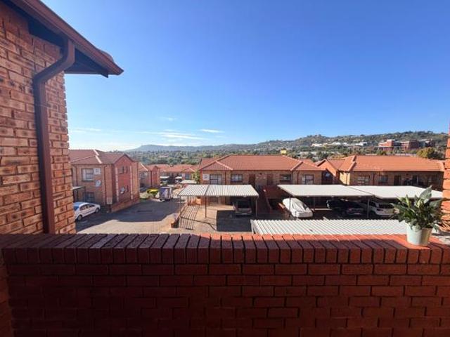 Apartment for sale in Westonaria, Gauteng