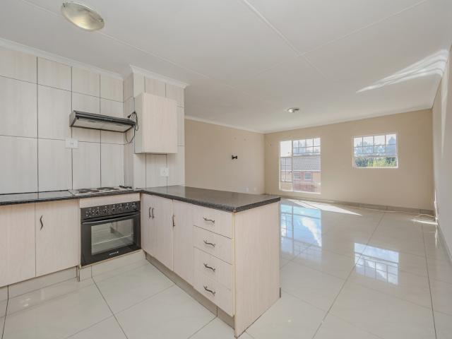 Apartment for sale in Nooitgedacht, Gauteng