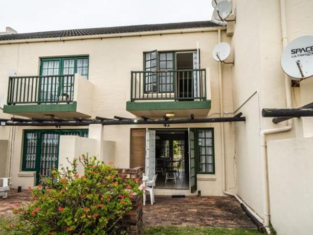 Apartment for rent in Bushmans River Mouth, Eastern Cape