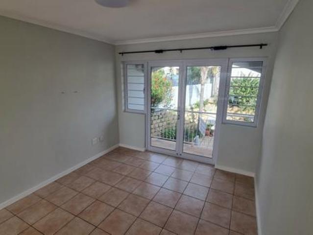Apartment for sale in Cape Town, Western Cape