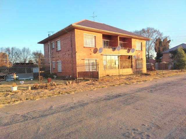 Apartment for sale in Kagiso, Gauteng