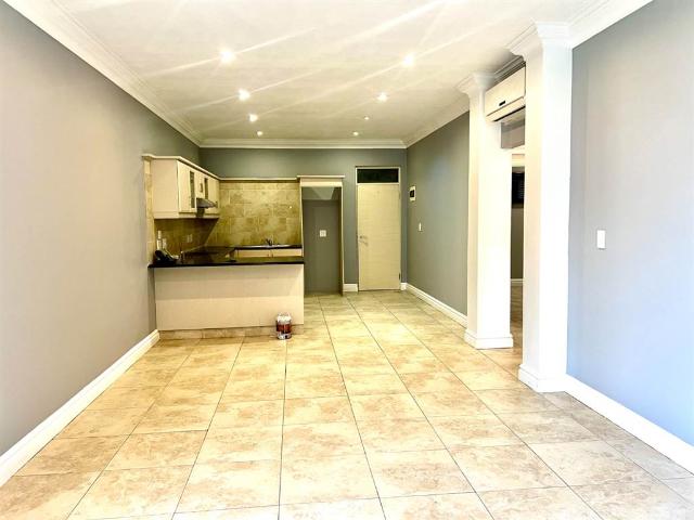 Apartment for sale in Umdloti, Kwazulu-natal