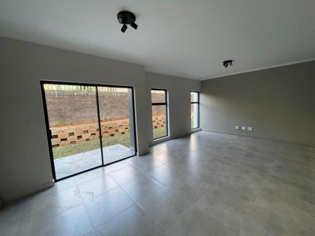 Apartment for sale in Umdloti, Kwazulu-natal