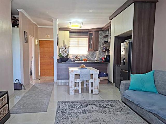 Apartment for sale in Tongaat Beach, Kwazulu-natal