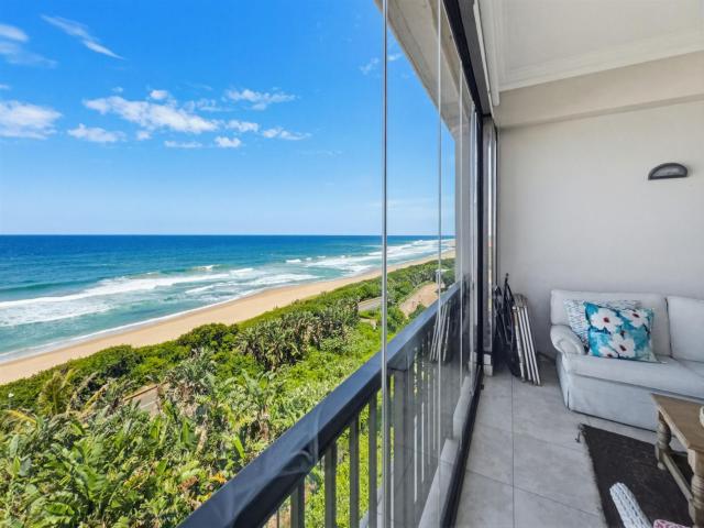 Apartment for sale in La Mercy, Kwazulu-natal