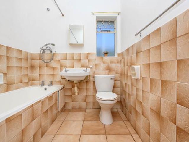 Apartment for sale in Port Elizabeth, Eastern Cape