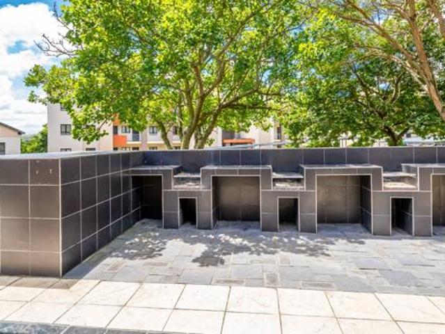 Apartment for rent in Seaview, Kwazulu-natal