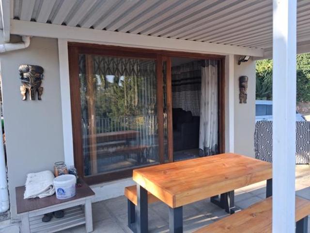 Apartment for rent in Seaview, Kwazulu-natal