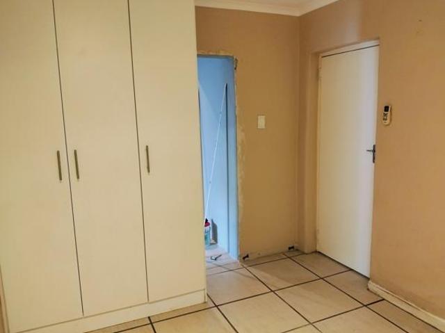 Apartment for rent in Seaview, Kwazulu-natal
