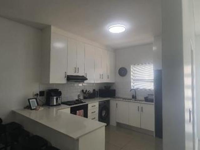 Apartment for sale in Cape Town, Western Cape