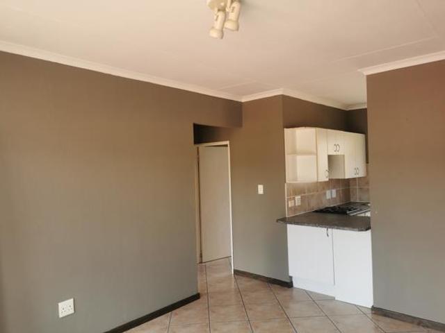 Apartment for rent in Westonaria, Gauteng