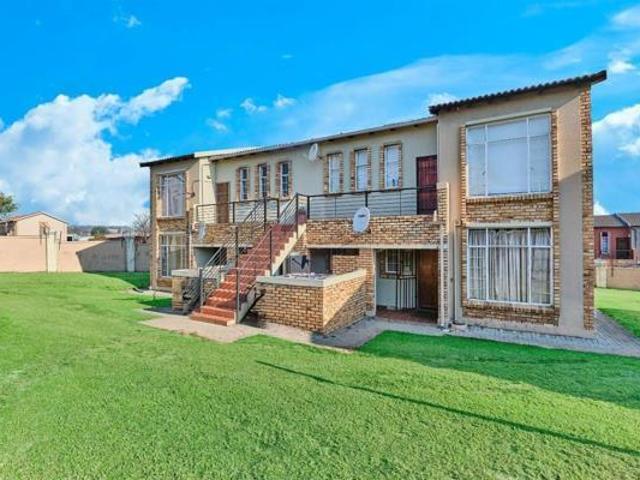 Apartment for rent in Nooitgedacht, Gauteng