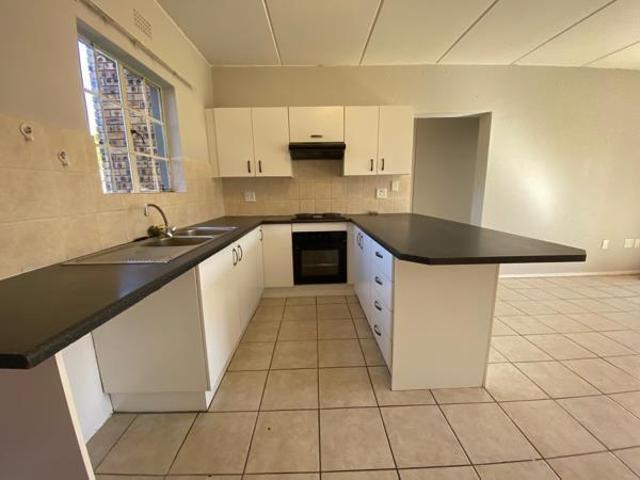 Apartment for rent in Nooitgedacht, Gauteng
