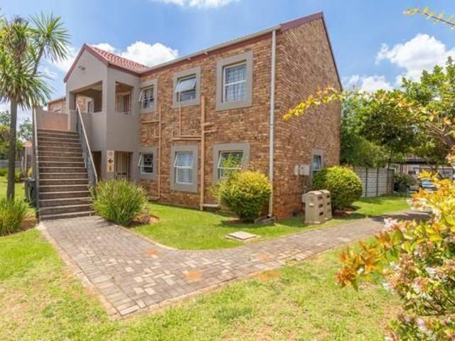 Apartment for rent in Nooitgedacht, Gauteng