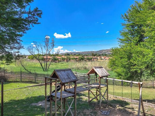 Apartment for sale in Roodepoort, City of Johannesburg Metropolitan Municipality