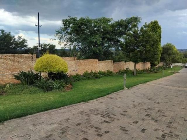 Apartment for rent in Nooitgedacht, Gauteng