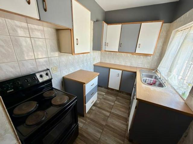Apartment for sale in Dr Kenneth Kaunda, North West