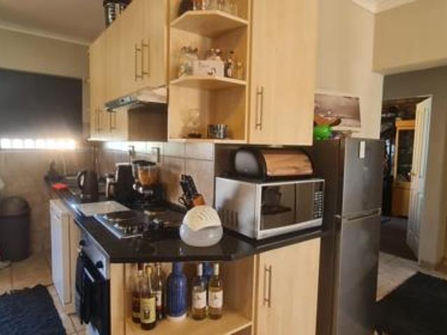 Apartment for sale in Dr Kenneth Kaunda, North West