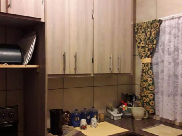 Apartment for sale in Dr Kenneth Kaunda, North West