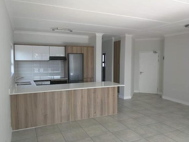 Apartment for rent in Waterkloof, Gauteng