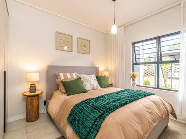 Apartment for rent in Waterkloof, Gauteng