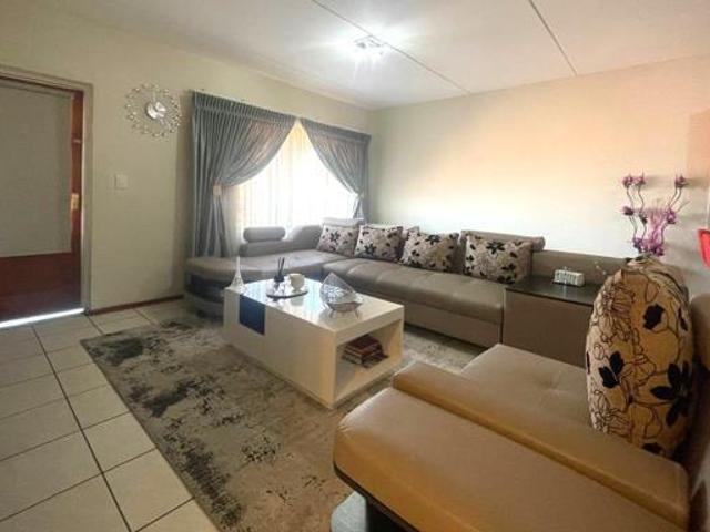 Apartment for rent in Vosloorus, Gauteng