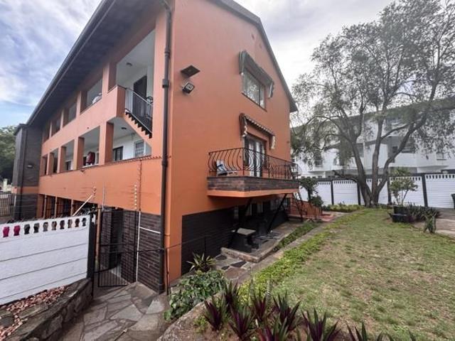 Apartment for rent in Seaview, Kwazulu-natal
