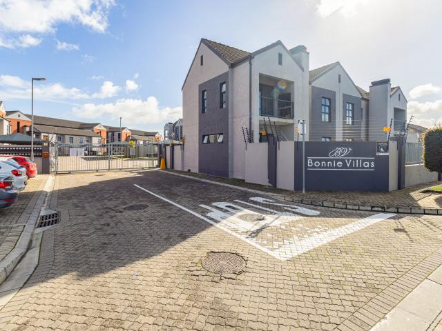 Apartment for sale in Western Cape