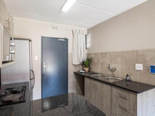 Apartment for rent in Waterkloof, Gauteng